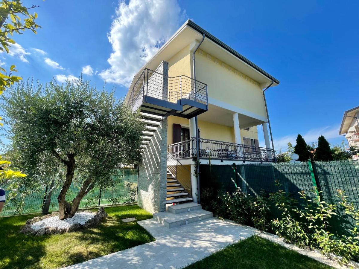 Villa Elena Desenzano del Garda Luaran gambar