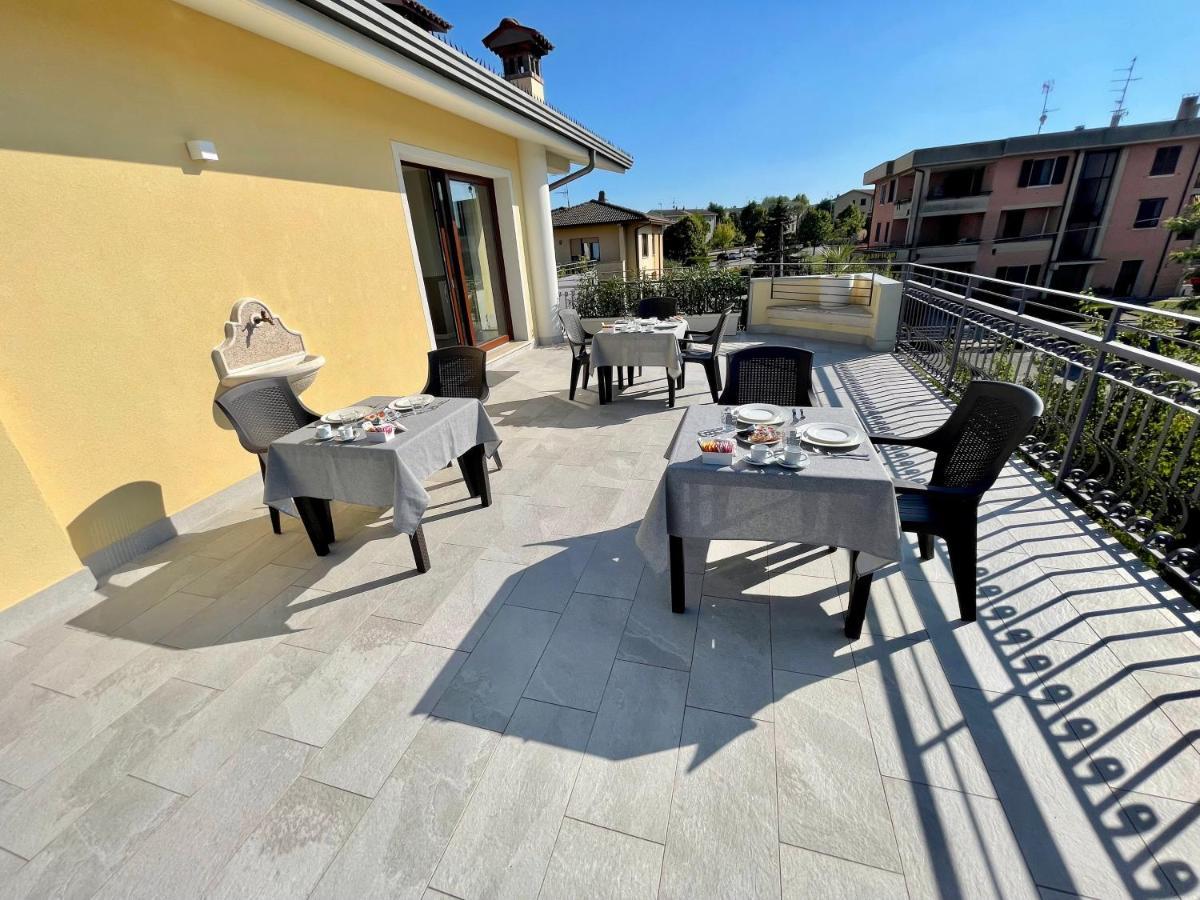 Villa Elena Desenzano del Garda Luaran gambar