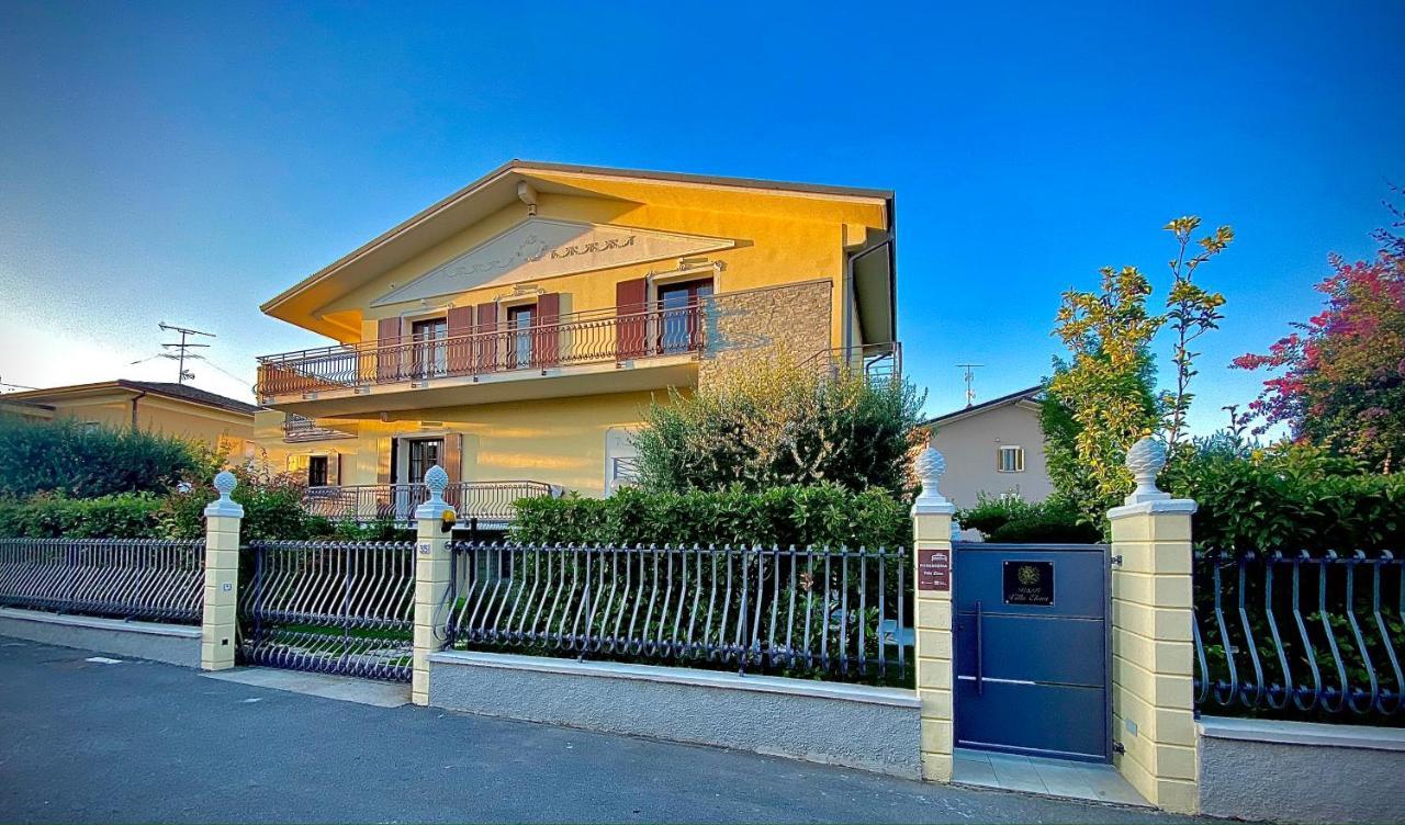 Villa Elena Desenzano del Garda Luaran gambar