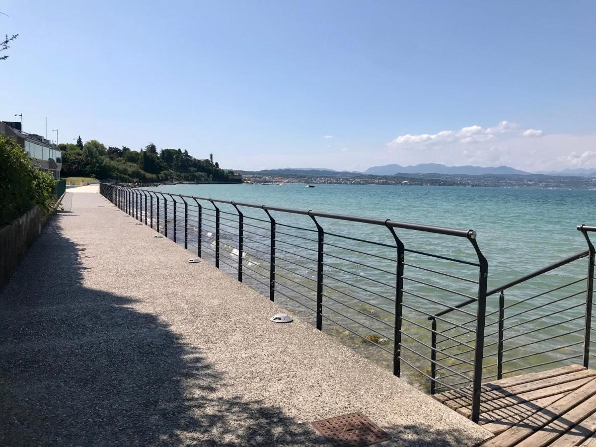 Villa Elena Desenzano del Garda Luaran gambar